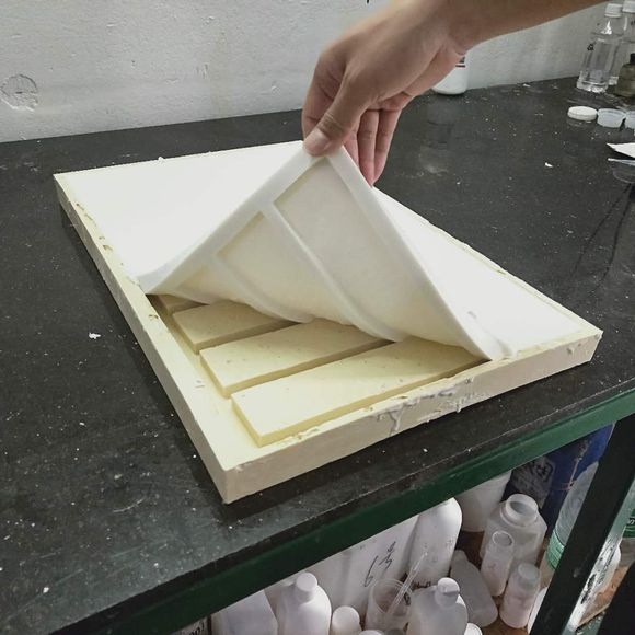 文化石液態硅膠模具膠縮水率大該怎么辦？